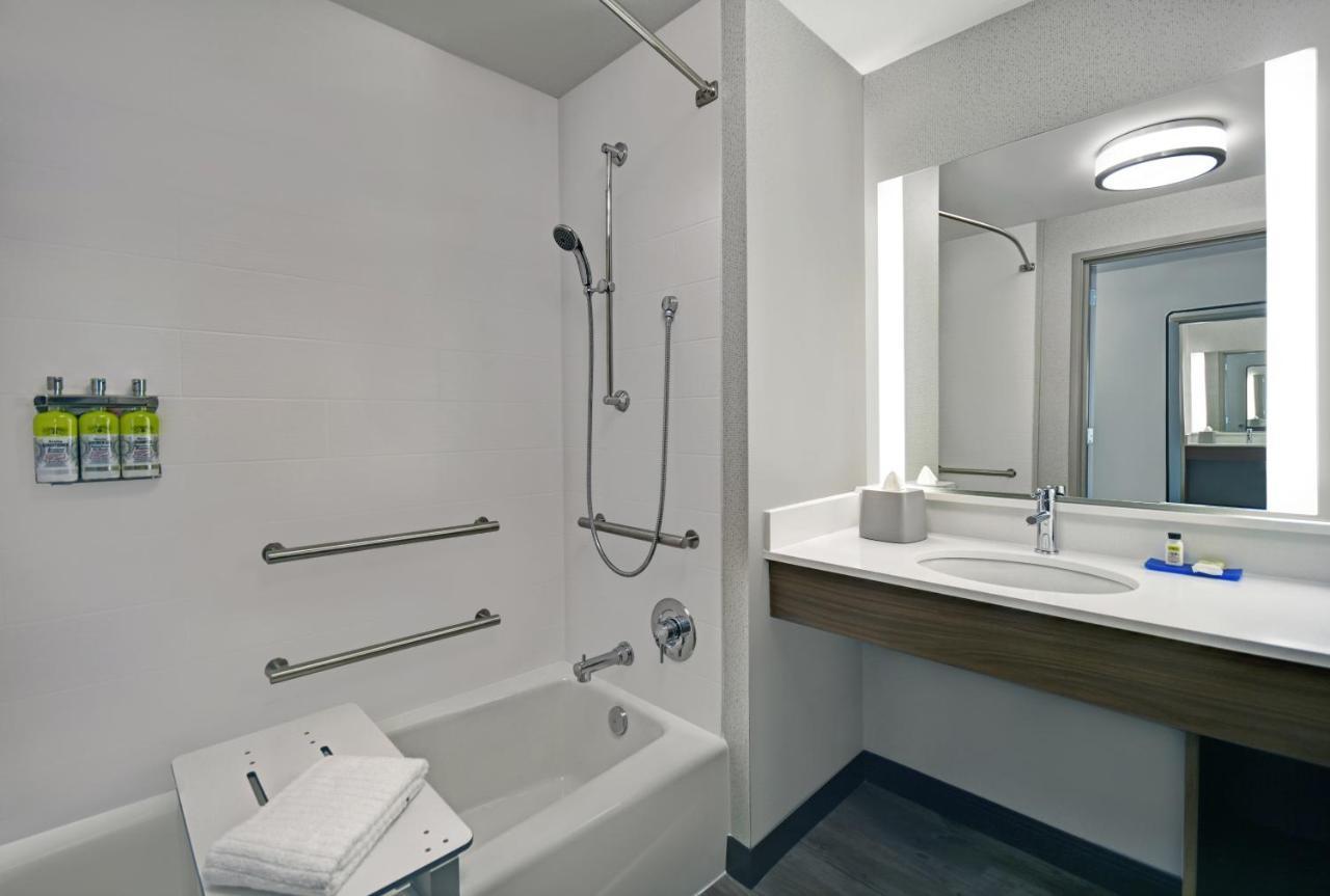 Holiday Inn Express - Houston - Galleria Area By Ihg Номер фото