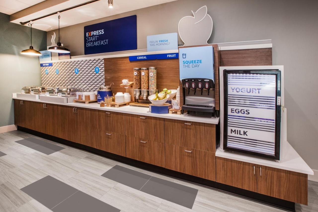 Holiday Inn Express - Houston - Galleria Area By Ihg Экстерьер фото
