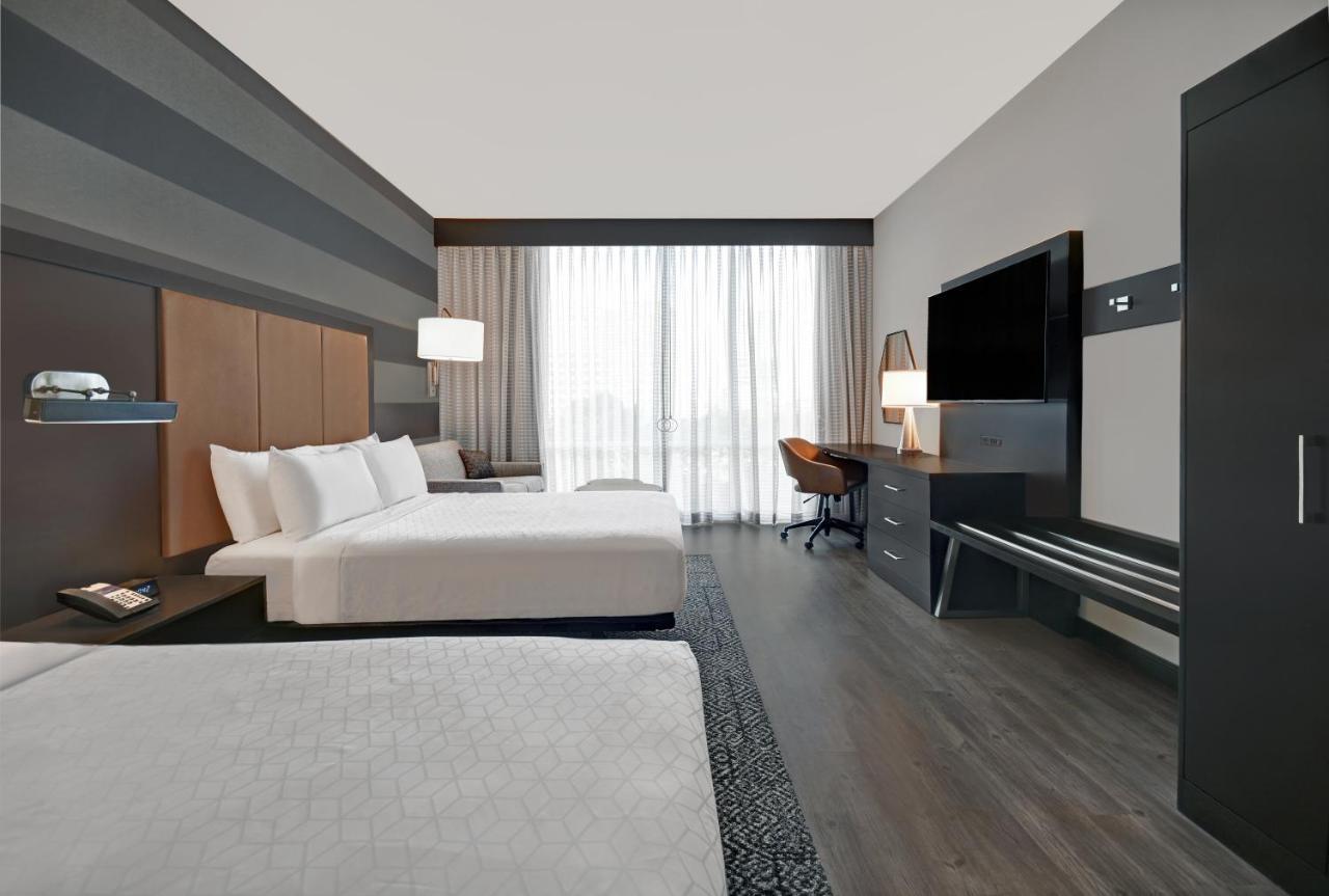 Holiday Inn Express - Houston - Galleria Area By Ihg Экстерьер фото