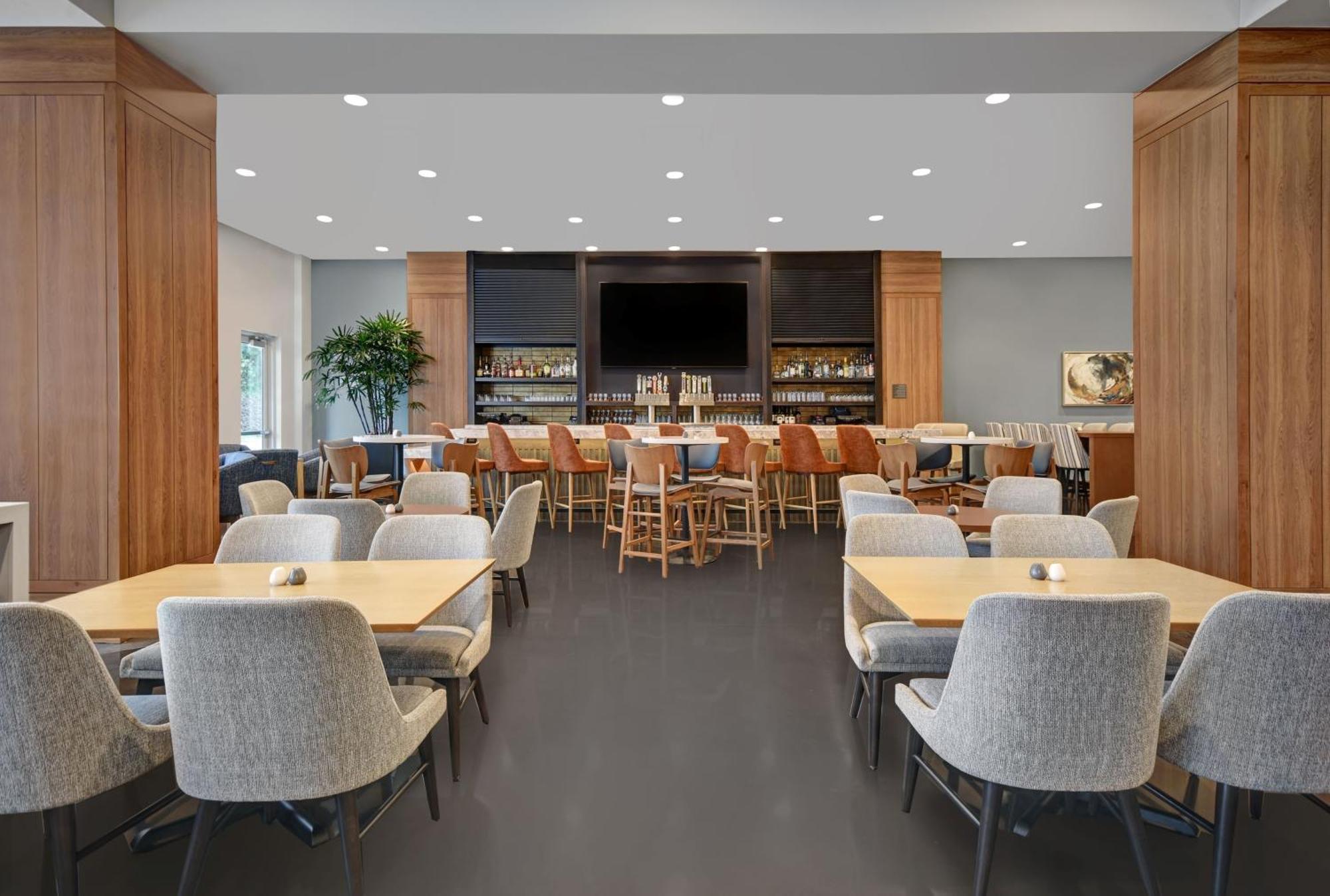 Holiday Inn Express - Houston - Galleria Area By Ihg Экстерьер фото